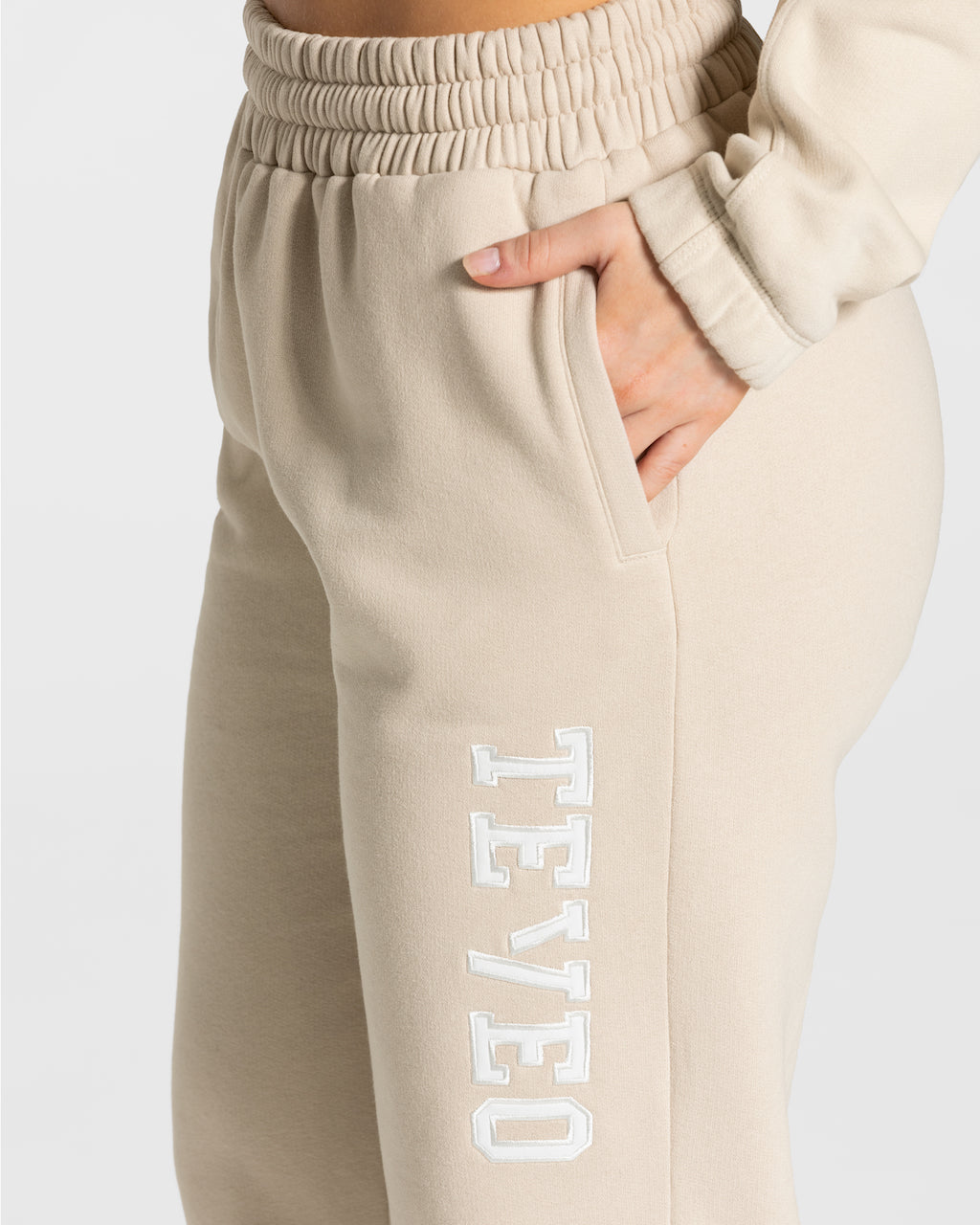 Teveo College Oversized Jogger Beige | DQESMO-017