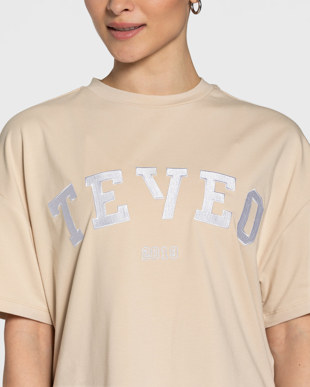 Teveo College Oversized T-Shirt Beige | QAHJNI-906